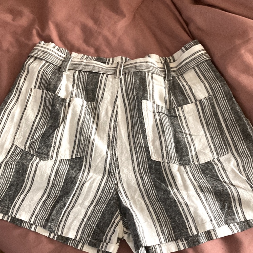 NWT Mauby Summer Shorts w/ Tie - XL Juniors Shorts✨ - Picture 6 of 7